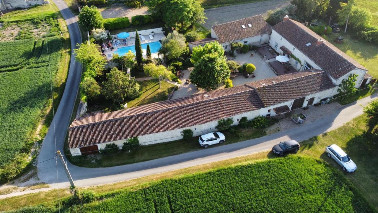 Les Coindries Villa Faye-la-Vineuse Ngoại thất bức ảnh