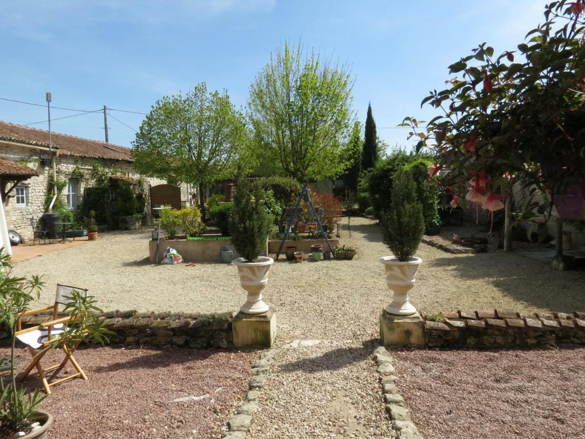 Les Coindries Villa Faye-la-Vineuse Ngoại thất bức ảnh